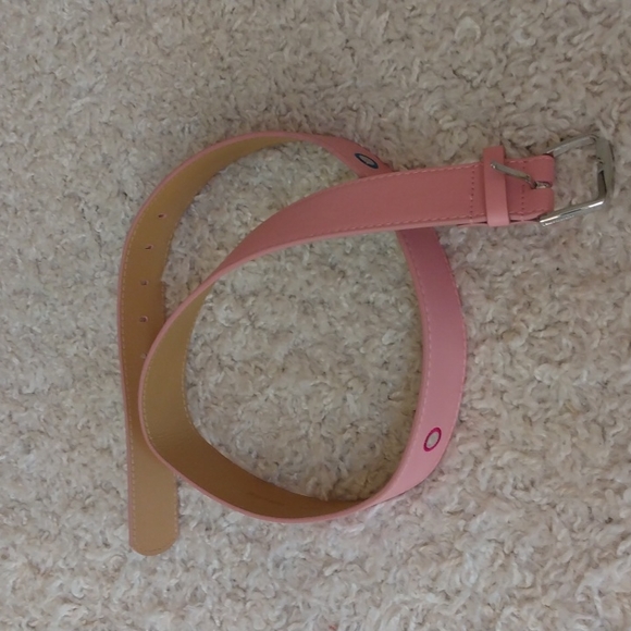 Juicy Couture XL Belt. - Picture 4 of 10